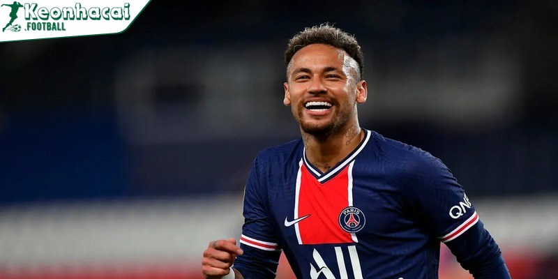 Tiểu Sử Neymar - Hành Trình Từ Tuổi Thơ Đỉnh Cao Sân Cỏ 3 Gần đây, Neymar chuyển sang thi đấu cho Al-Hilal tại Saudi Arabia